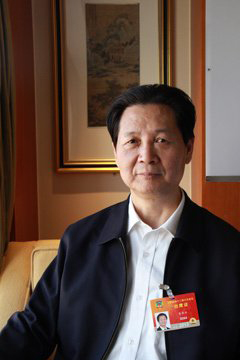 河南大學校長婁源功為河南說話 一省一校未考慮人口因素