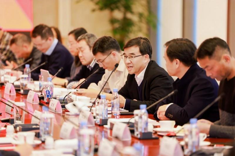 信息技術(shù)應(yīng)用創(chuàng)新專業(yè)人員（ITP）人才培養(yǎng)專項座談會成功舉辦